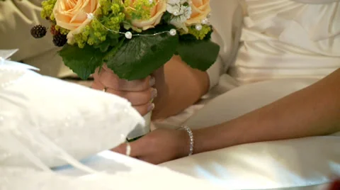 Bride With Bouquet Stock Footage 33530901