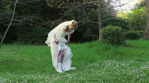 Bride Dancing Stock Footage 52486890