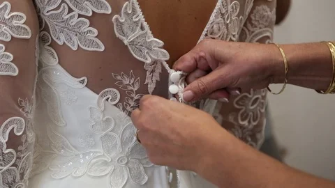 Bride dressing Stock Footage 101747823