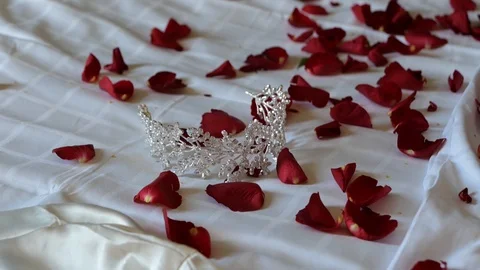 Bride flower and crown in the wedding day Stock Footage 129621235