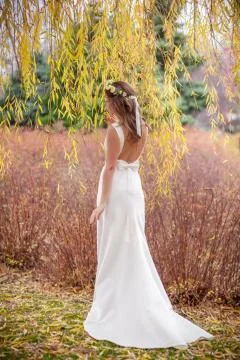 Bride garden grass tree Stock Photos