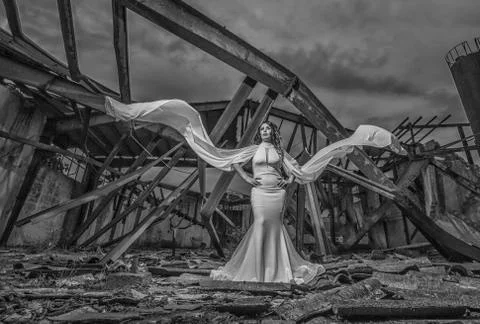 Bride inside a wrecked building Stock Photos
