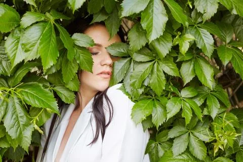 Bride in the leaves 스톡 사진