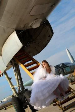 The bride loves flying Foto stock