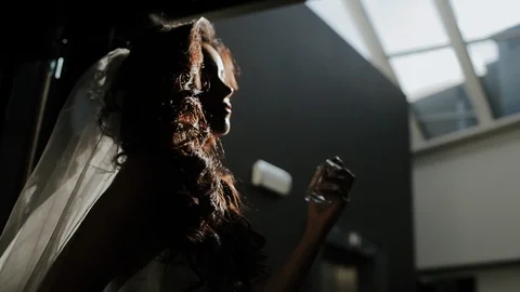 Bride Sprays Her Perfume. Video stock 107937745