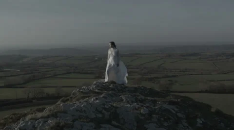 Bride standing on cliff v3 Stock-Footage 38846794