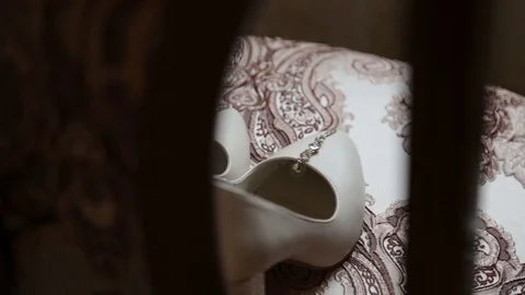 The bridegroom is dressing for wedding. Accessories for the bride, jacket, shoes Vidéo 111961685