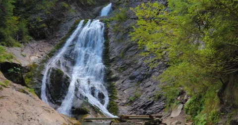 Bride's Veil Waterfall, Cascada Valul Miresei, Apuseni Mountains, Romania Video stock 154267202