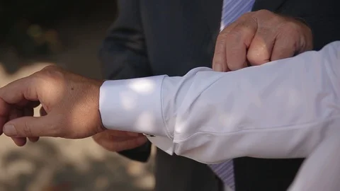 The bride's wedding dress cufflinks 스톡 동영상 86604953