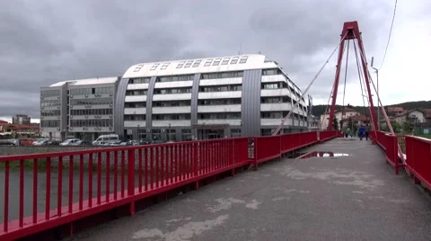 Bridge and hotel Vidéo 45307058