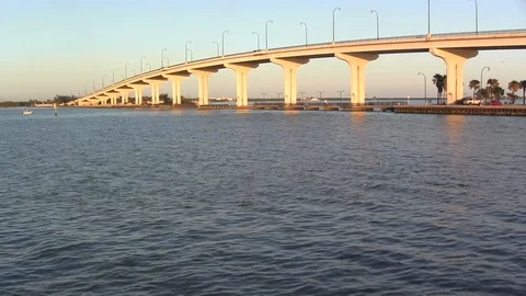 Bridge and River 스톡 동영상 88705892