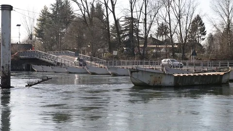 Bridge in barges on the river Ticino Stock-Footage 84929171