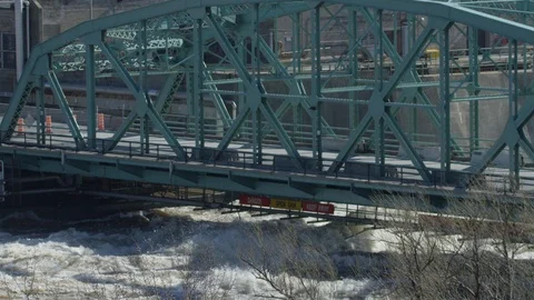 Bridge close violent flooding Ottawa Video stock 107169517