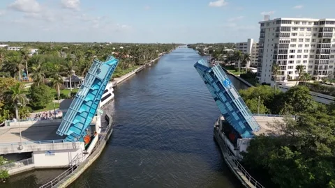 Bridge Closing, Delray Beach, FL Stock Footage 291586252