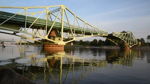 Bridge closing. Stock-Footage 54079727