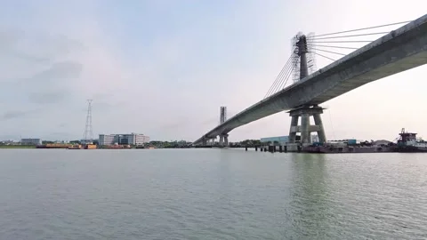 Bridge constriction ongoing Video stock 154981398