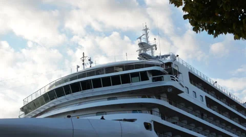 The bridge of the cruise ship Stock-Footage 59174427