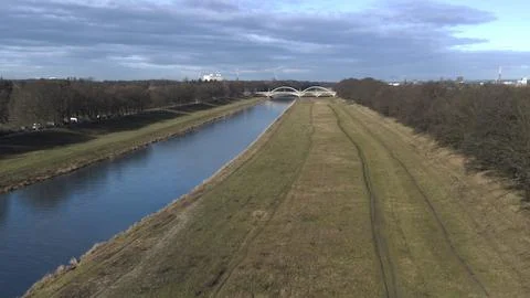 Bridge with dam on the Oder River, Wroclaw. Fotos de archivo