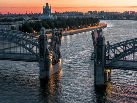 Bridge of Emperor Peter the Great during the White Nights Video stock 80222857