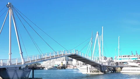 The bridge going open for boat Video stock 78212524