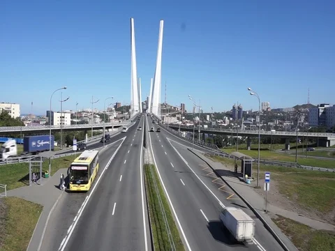 The bridge movement Vídeo Stock 80204675