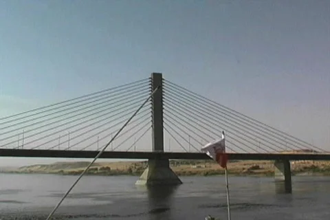 Bridge on the Nile Vídeos de archivo 96669