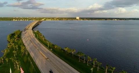 Bridge over the Caloosahatchee River in Ft Meyers Stock Footage 160368038