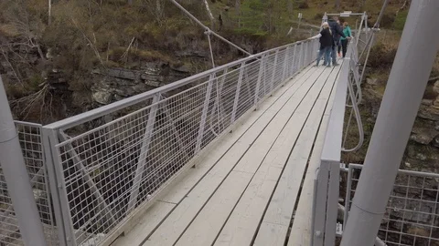 Bridge over Corrieshalloch Gorge Video stock 106900011