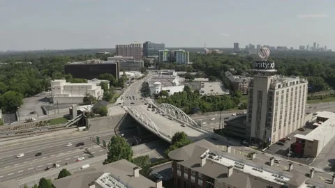 Bridge over highway by drone Vídeos de archivo 160995198