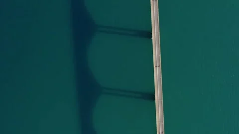 Bridge over lake. Stock Footage 201019381