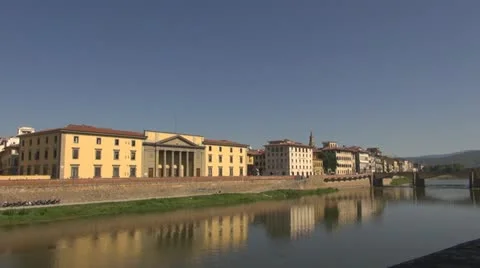 Bridge over river arno.Building is reflected in water.Florence. Stock-Footage 12533917