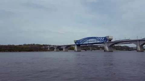 A bridge over a river 库存影片 74016410