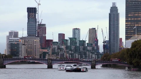 Bridge over River Thames and Skyscrapers Stock Footage 118372602