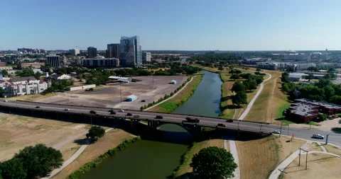 Bridge over the Trinity River in downtown Fort Worth Stock Footage 201379526