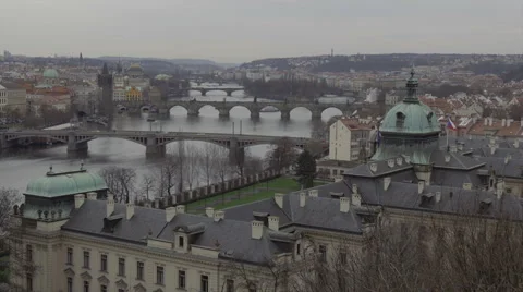 Bridge pattern in Prague 스톡 동영상 62257163