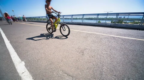 Bridge for pedestrians Stock Footage 40187527