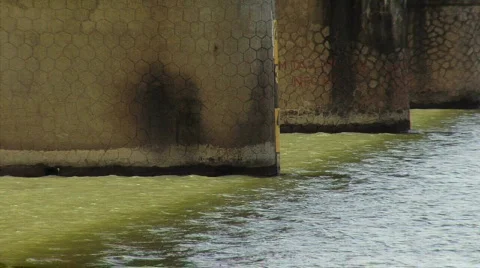 Bridge Pillars Vídeo Stock 283211