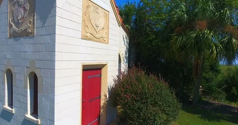 Bridge reveal A Stockbeeldmateriaal 106896237