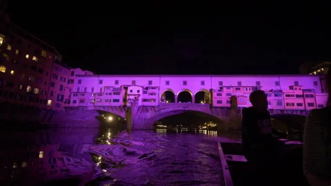 Bridge in river Arno pink light during night, Pink Light, 4K 스톡 동영상 134601212