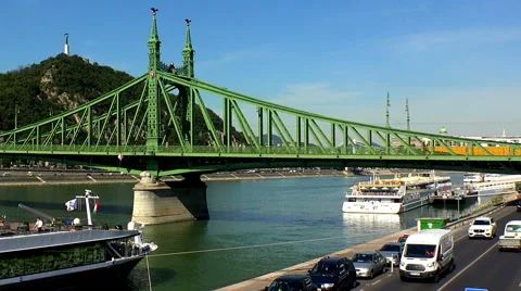Bridge on the River Danube in Budapest. Stock Footage 65297932