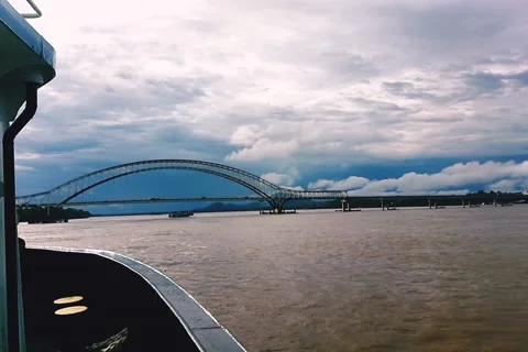 Bridge Of River 動画素材 167198286