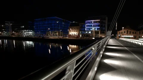 Bridge on River Liffey at night Stock Footage 99354868