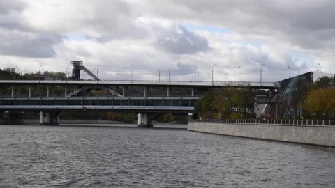 Bridge on river in Moscow Stock Footage 261730122