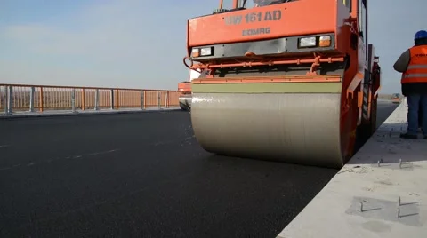 Bridge road reconstruction Stockbeeldmateriaal 47889354
