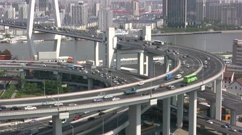 Bridge in Shanghai with traffic 動画素材 7742822
