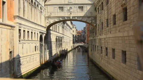 Bridge of Sighs, Venice Stock-Footage 40105495