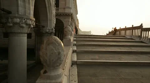 Bridge stairs in Venice Vidéo 15894546
