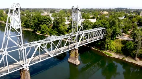 Bridge summer vibes Stock Footage