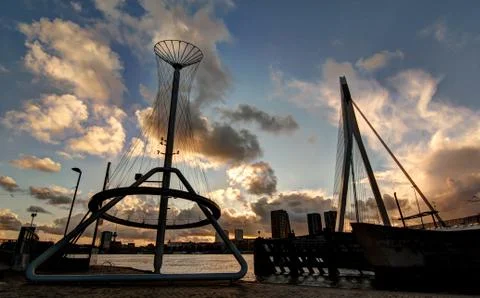 Bridge sunset 库存照片