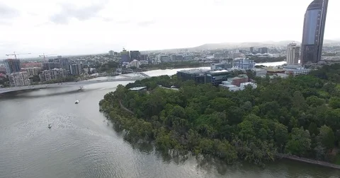 Bridge traffic in Brisbane Stock Footage 71896686